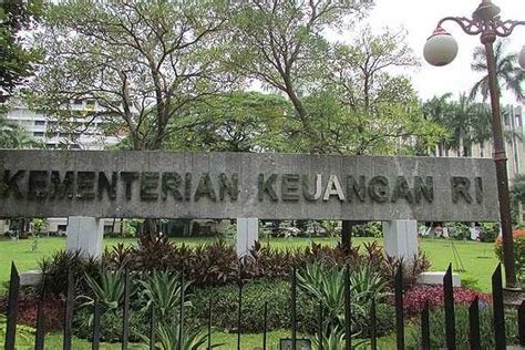 Ratusan iklan lowongan kerja bandar lampung terbaru untuk lulusan sma, d3, s1, freshgraduate, freelance, part time, full time ditayangkan setiap harinya. Seleksi CPNS 2019: Ini Formasi 202 Lowongan di Kemenkeu ...