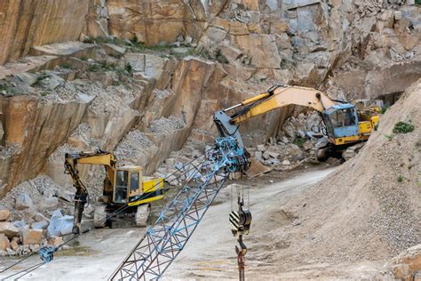 I'm at the part where you have to figure out the mystery of civilian disappearances in u'ldah. How is Granite Mined in 2021? | Marble.com