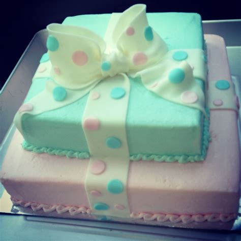 25 янв 20181 200 просмотров. Polka dot - white cake with vanilla BC | Cake, Baby shower ...
