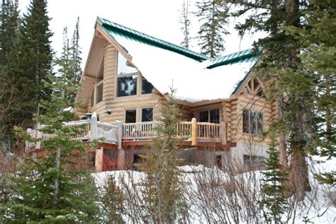 We find prices are often lower during december, october, november, so this could be the best time to find a cabin bargain. Log Haven: Place To Stay On Vacation 2 Bedroom 2 Full ...