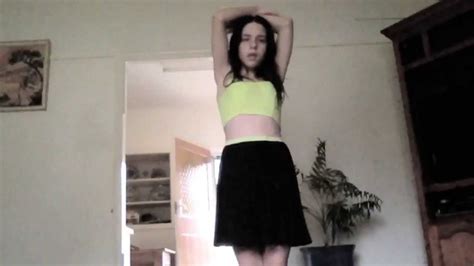 یک اعلامیه از young models. Young Girls (dance, fan video) - YouTube