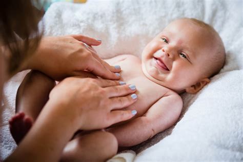 Baby Massage | Baby Classes & Courses | Calmababy
