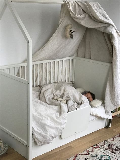 Die firma stokke wurde 1932 in ålesund (norwegen) gegründet und vertreibt seine produkte weltweit in über 50 ländern. Raumtour durch Haus mit Stokke, von Tripp Trapp bis hin ...