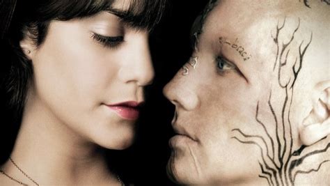A lány büntetésből szörnyeteggé változtatja. Csúf szerelem (2011) | Teljes filmadatlap | Mafab.hu