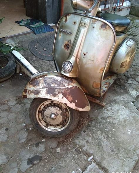 ∙ promo pengguna baru ∙ kurir instan ∙ bebas ongkir ∙ cicilan 0%. Bismillah jual Vespa sprint tahun 1977 murah meriah harga ...