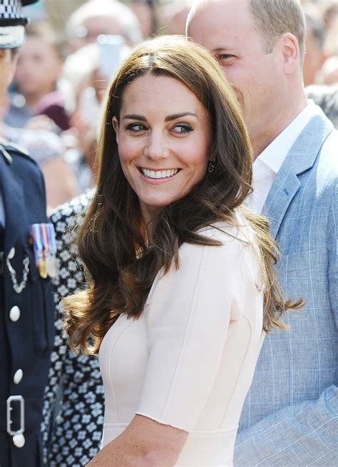 A look back at prince harry's former girlfriends. Kate Middleton Scoffs at Meghan Markle: Thinks Prince ...