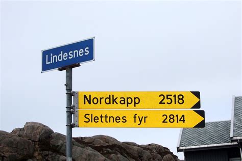 Our work reinvents businesses and creates products and services people love to use, for clients… SYKLE NORGE PÅ LANGS: Lindesnes - Nordkapp