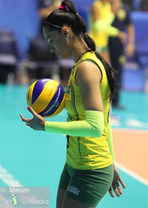 Maybe you would like to learn more about one of these? JAQUELINE CARVALHO | Photo.net | Vôlei feminino, Jaqueline ...