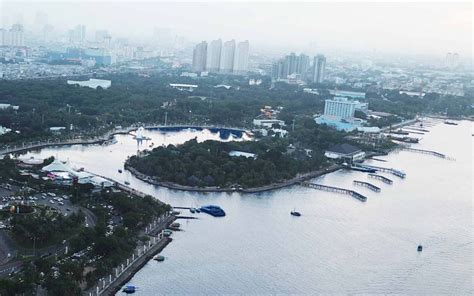 Menurutnya, pengunjung hari ini paling banyak datang ke kawasan pantai. PSBB Transisi Jakarta: Ancol Dibuka Hari Ini, Warga Luar ...