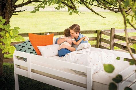 Choose from twin, twin xl, full, queen or even trundle mattresses. Win a $749 Naturepedic organic twin mattress in our Back ...