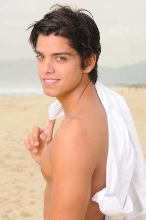 Rodrigo simas will celebrate 29th birthday on a wednesday 6th of january. Forever Young: Rodrigo Simas