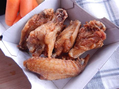 Best costco chicken wings from costco frozen chicken wings. Costco Seasoned Chicken Wings / Kirkland Signature Chicken Party Wings 7 Lb Avg Wt : Put wings ...