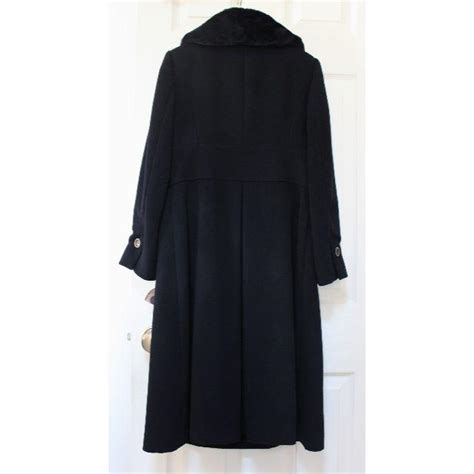 Féach ar líne nó a íoslódáil i hd cáilíochta saor in aisce. FOXEY - FOXEY2019年☆お襟違いコート新品☆受注☆ミッドナイトブルー38の通販 by ...