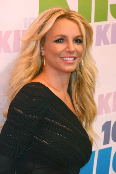 Why does britney spears still have a conservator? Fans Have Started A Petition To Free Britney Spears From ...