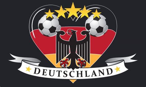 Die flagge deutschlands hat keinen offiziellen namen, wird aber mitunter schlicht die nationalflagge deutschlands ist eine trikolore aus drei gleich großen horizontalen balken mit dem. Deutschland Fahne / Flagge 90x150 cm Fussball Herz