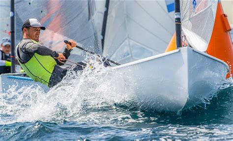 Ainslie was born in macclesfield, england to roddy and sue ainslie.roddy captained a boat that took part in the first whitbread round the world race in 1973. Berecz Zsombor megvédte Európa-bajnoki címét - Pesti Hírlap