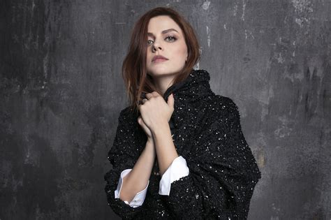 2 watchers 1.9k page views 7 deviations. Sanremo 2018. Cinque domande a... Annalisa