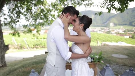 The same cool, clean elegance in a french woman's every day wardrobe can be found in their top wedding dress designers. Wedding Janette & Aljaž - YouTube