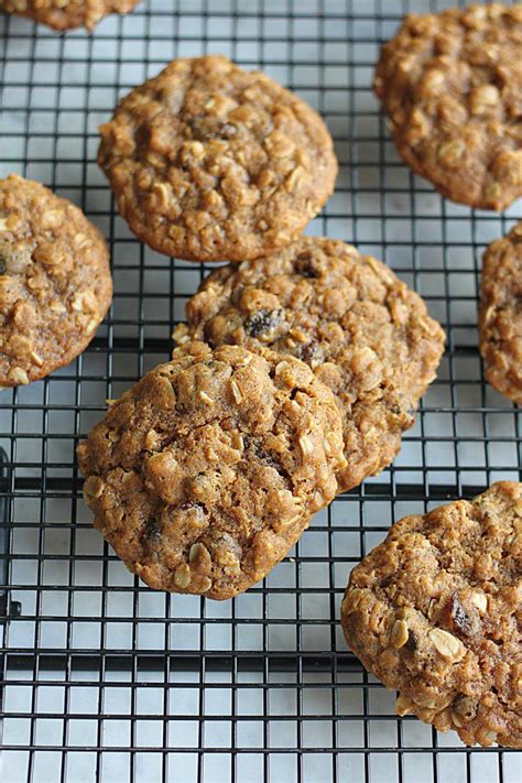 As far as i'm concerned these are a healthy food item. Oatmeal Molasses Cookies | Recipe | Molasses cookies ...
