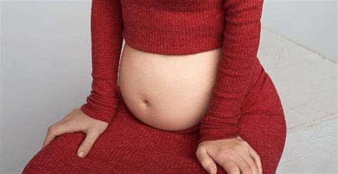 Elle est révélée au grand public lors de son passage à tout le monde en parle en octobre 2009. Cette animatrice du Québec amie de Mitsou est enceinte de ...