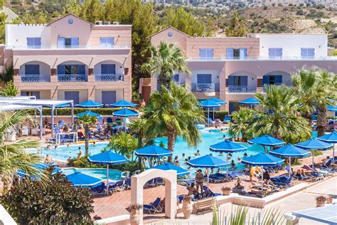 Rodos palladium leisure & wellness ist ein mehrfach ausgezeichnetes luxushotel bestehend aus einem hauptgebäude mit 6 etagen und 5 angrenzenden nebengebäuden, eines mit privaten pools, mit aussicht auf die üppig grünen gärten und die weite ägäis. Hotel Mitsis Rodos Village in Rhodos, Griekenland ...