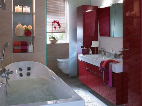 It is an integral part of a cozy home. 30 Small and Functional Bathroom Design Ideas | Home ...