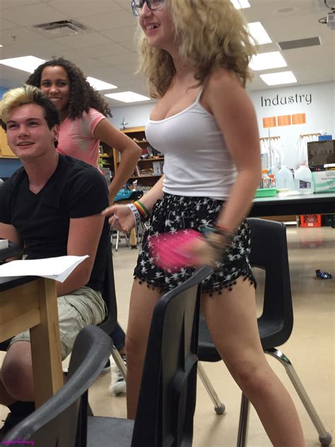 Download the perfect free pic pictures. Hot Teen Cleavage in Class (Photos) - CreepShots