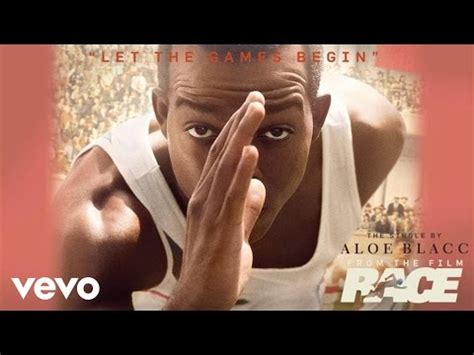 Berdiri semua di ruang yang redup bercahaya bagai kilat. Video klip lagu: Aloe Blacc - I Do (Espanol) [Piano ...
