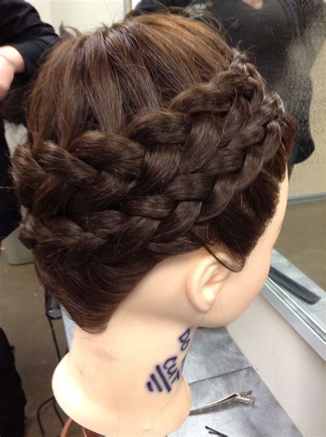 It is the easiest of the braids to do on your own hair. Feed in Bun | Braid designs, Hair, Braids