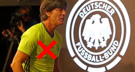 Dfb — dieser artikel behandelt dfb als deutscher fußball bund, für andere bedeutungen siehe dfb — 1) devisenfreibetrag en foreign currency allowance 2) demokratischer frauenbund en. Germany Signs Record Volkswagen Sponsorship Deal - Footy ...