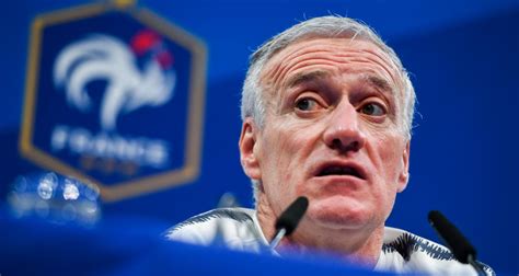 Le sélectionneur didier deschamps a dévoilé ce jeudi 25 août la liste des 23 joueurs convoqués pour les deux prochains matchs de l'equipe de france, contre l'italie le 1er septembre. Coupe du Monde : La liste de Deschamps sera proche de celle des amicaux