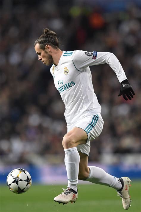 I only needed three games to determine that gareth bale is an insane player, and probably worth his price tag, even though it is pretty hefty. Gareth Bale on Twitter: "Great win in front of the home ...