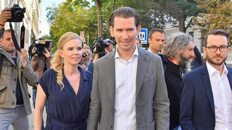 Sebastian kurz email id, office phone no., landline no., fax no., residency phone no., contact an austrian politician sebastian kurz has served as a chancellor of austria. Sebastian Kurz: Freundin Susanne Thier bald seine Frau? Details über Beziehung bekannt | Politik