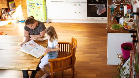Im vergangenen jahr betrug die einmalige zahlung. Konjunkturpaket: Wer bekommt den Kinderbonus - und wer ...