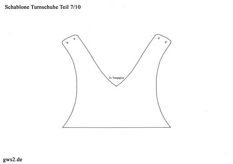 Die druckvorlagen können sie auch vor dem zusammenkleben bemalen. Turnschuhe basteln - stylische Sneakers aus Papier