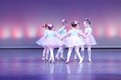 A beautiful painterly arrangement of the most special seasonal flowers available. Maine State Ballet Spring Recital 2015, Portland, Maine ...