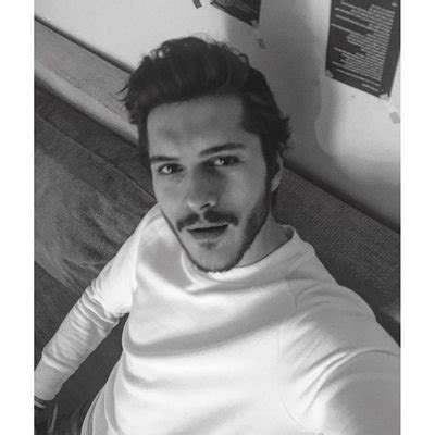 He later graduated from hacettepe university ankara state conservatory theater department. Media Tweets by Alperen Duymaz ♥♥ (@ukokpinar) | Twitter