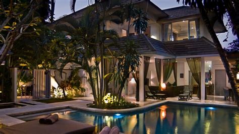Where to go for a family holiday in bali? Our favorite villas in Bali for large groups
