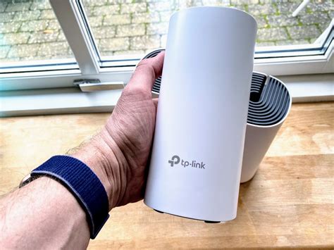 Used in homes with very think walls. TP-Link Deco P9 test | Wi-Fi dækning via stikkontakten ...