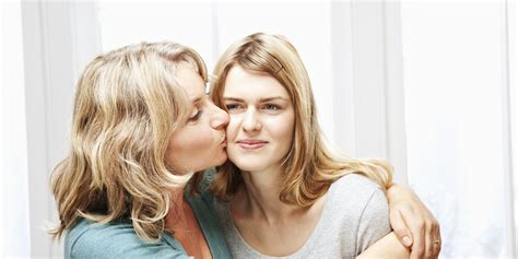 But first things first, a few words on seduction… plus, women tend to care a lot about what other people think of them. When Your Adult Daughter Moves Home After a Breakup | HuffPost