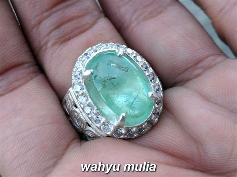 Check spelling or type a new query. Cincin Batu zamrud colombia asli (kode:820) - Wahyu Mulia