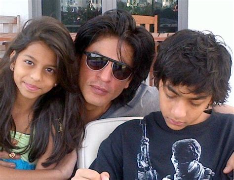 They are not from the same family tree but one thing is common between them they are all. Sharukh Khan Family Photos ~ The Bollywood Club : Actors ...