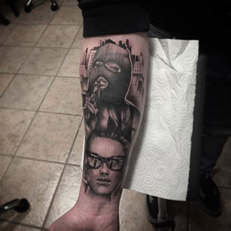 Ski mask tattoo money tattoo tattoo design drawings tattoo stencils gangsta tattoos tattoo designs gangster tattoos chicano tattoos sleeve tattoos. Max Cameo Tattoo — Rocked out this banger today #girl #gangster...