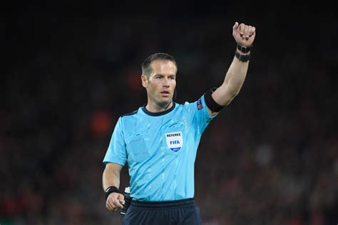 Free referee stats for danny makkelie includes appearances and cards issued. Manchester City - OL : Danny Makkelie dirigera la rencontre