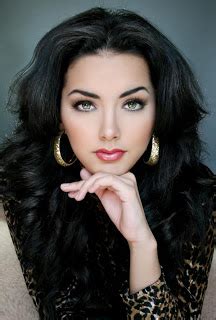 So much time spent by day in questioning managers, agents, schools and choruses; Miss Cuba Earth 2009 is Jamillette Gaxiola