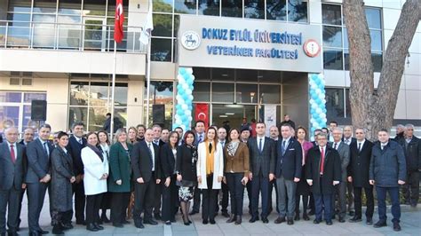 Biz de hazır yeni eğitim dönemi de yaklaşırken dokuz eylül üniversitesi'nde okumak nasıl bir şey özetlemeye çalıştık; Dokuz Eylül Üniversitesi Veterinerlik Fakültesi hizmete açıldı