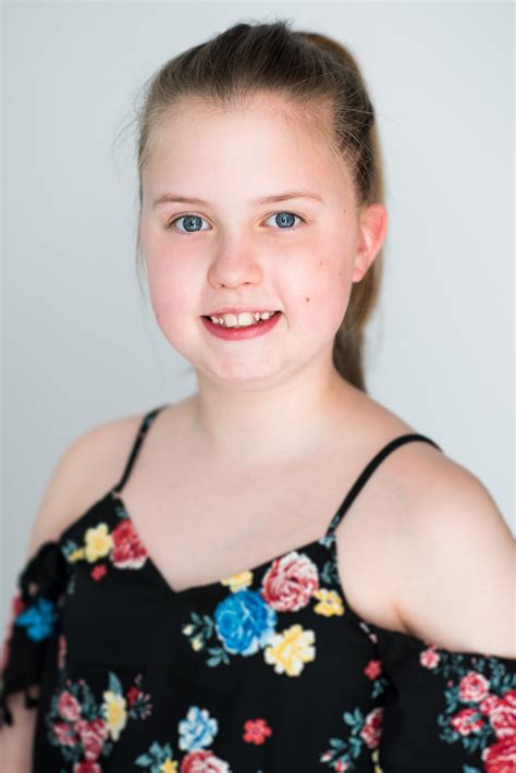 Congratulations, you've found what you are looking zoe voss loves playing with scarlett ? Scarlett W