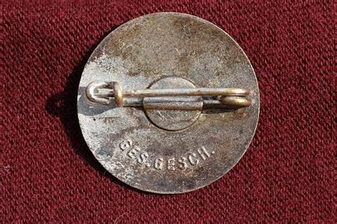 Deutschland erwache aus deinem bösen traum! 'Deutschland Erwache' badge: Is this real? - Page 2