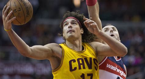 Varejao has missed four games since hurting his knee on dec. NBA: Varejao rozchwytywany? Powrót Fredette | PROBASKET