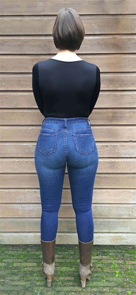 In order to avoid a camel toe and stop getting any comments concerning that matter, here are tips and hacks on how to never have this issue ever again don't pick yoga pants or tights that are thin enough to see through. Total Tight Jeans on Twitter: "more pictures in tight ...